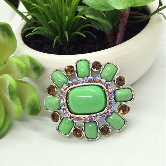 Joan Rivers Jade Green and Amber Tone AB Stone Brooch Pin Silver-tone - Picture 1 of 7